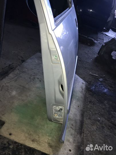 Дверь задняя левая Гольф 4