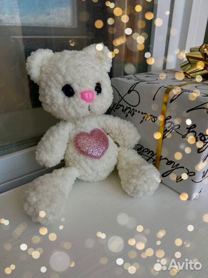 Вязаный мини котик. Амигуруми