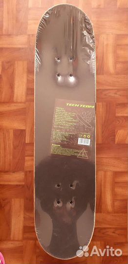 Скейтборд Tech Team Elite (с черепом)
