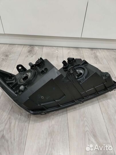 Фара dodge journey