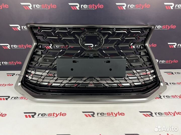 Решетка радиатора Lexus LX570 / LX450d с16г