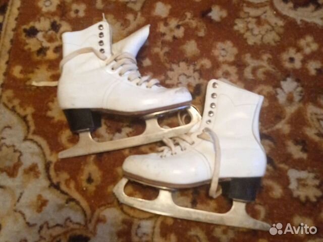 Коньки фигурные