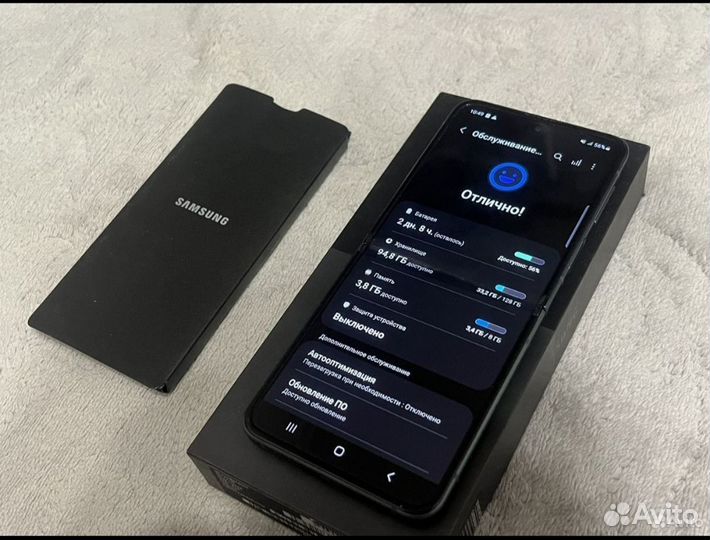 Samsung Galaxy Z Flip3 5G, 8/128 ГБ