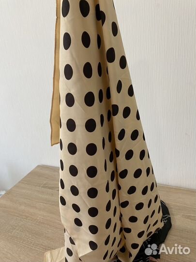 Шелковый платок новый