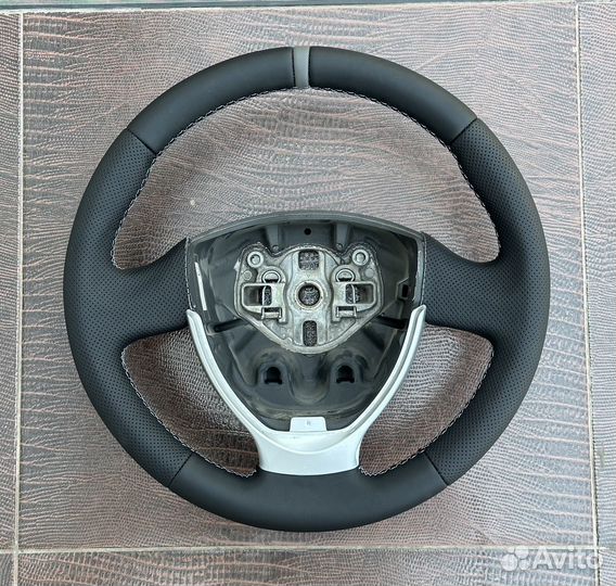 Руль LADA priora 2