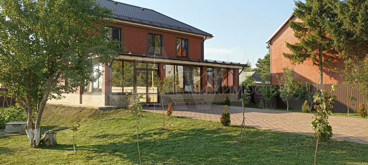 Дом 110 м² на участке 8 сот.