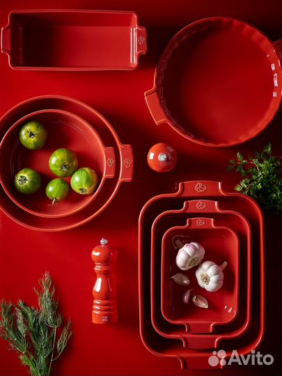 Форма хлеба Peugeot Red 2л, 31х11см, красная