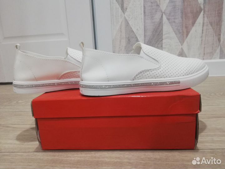 Туфли женские новые 37