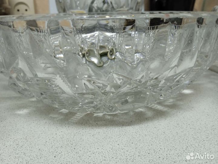 Хрустальная ваза