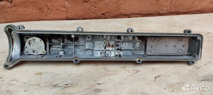 Крышка головки блока цилиндров Toyota Mark 2