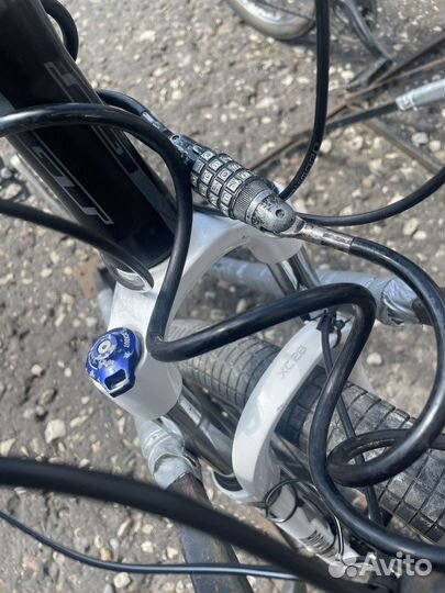 Велосипед GT Avalanche elite 2014 26