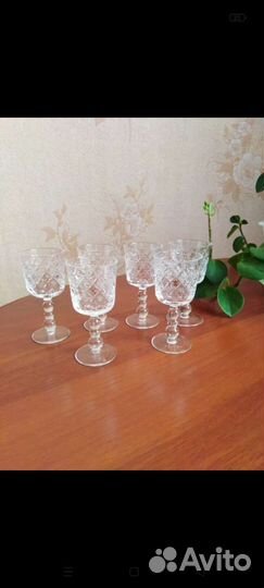 Хрустальные рюмки