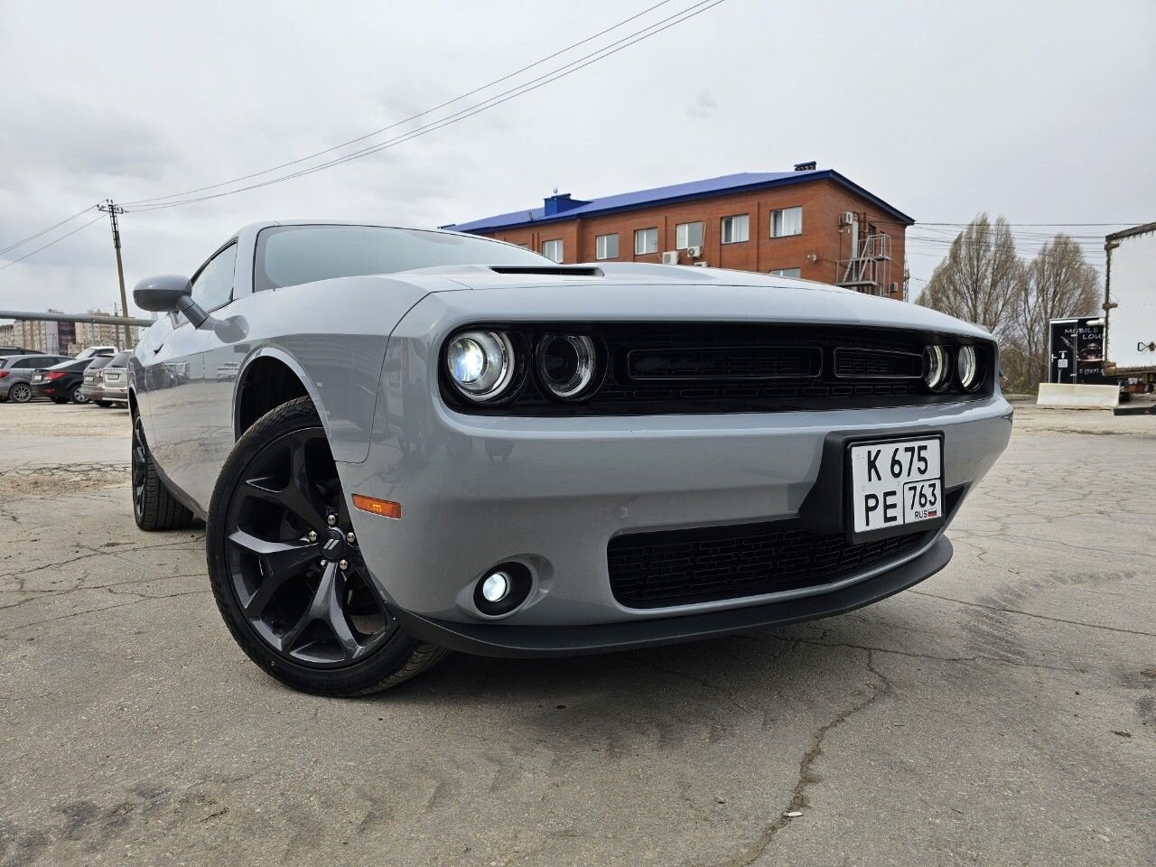 Dodge Challenger: фото владельца