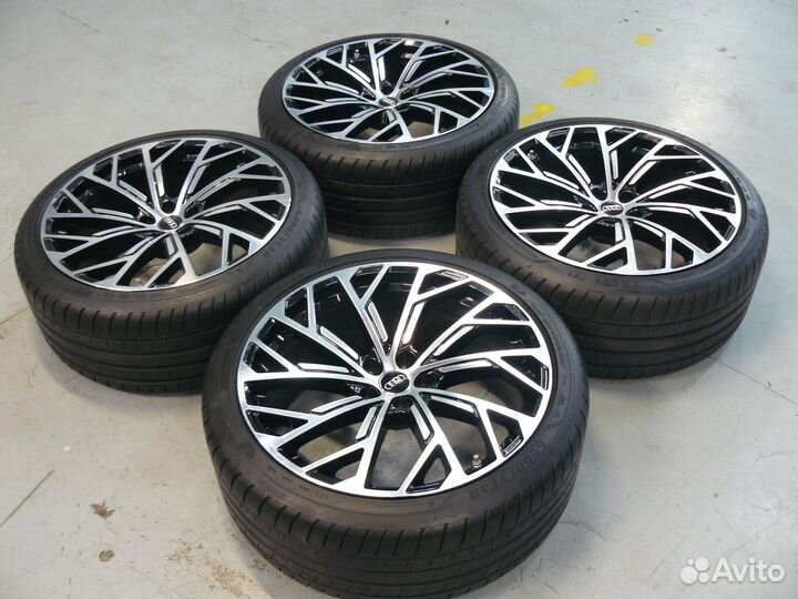 Колеса R21 оригинал Audi A8 D5 Spoke Evo дизайн