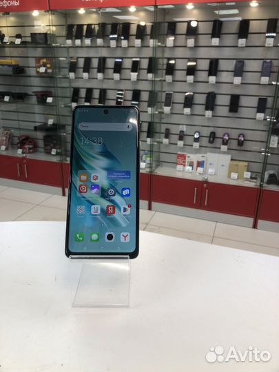 TECNO Spark 20 Pro, 8/256 ГБ