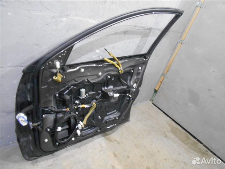 Ограничитель двери от Mazda Mazda 3 (BL) 2009-2013