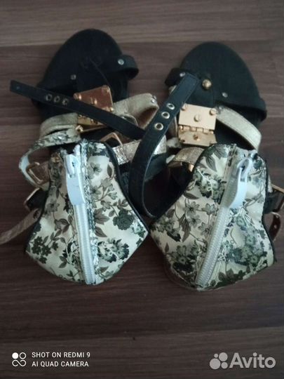 Босоножки 39 размер
