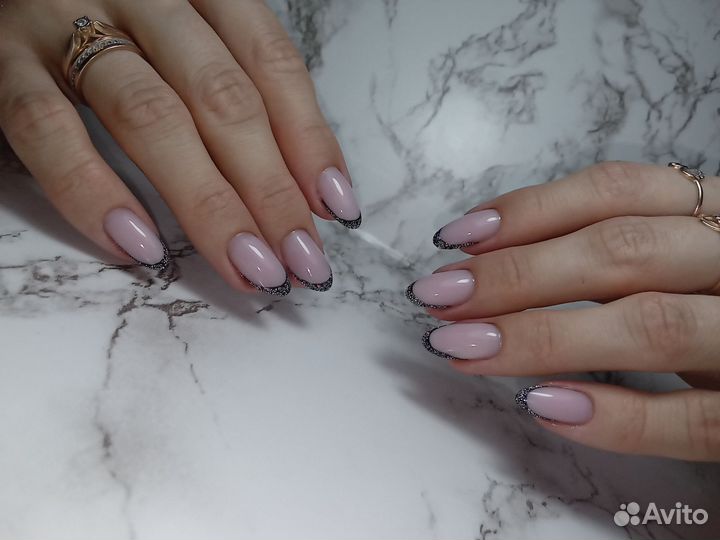 Маникюр и педикюр