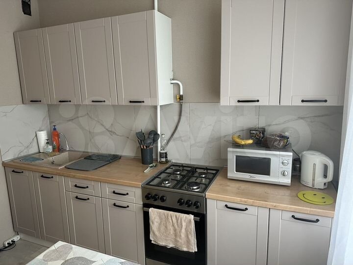 1-к. квартира, 32 м², 9/9 эт.