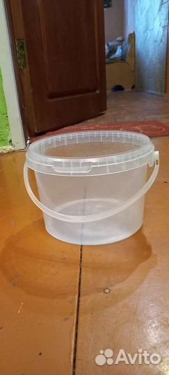 Ведро есть большое количество