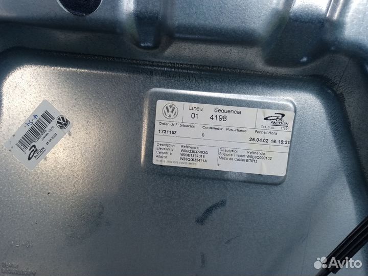 Стеклоподъемник передн. Фольксваген Поло 2003 год