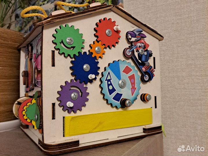 Бизиборд домик со светом