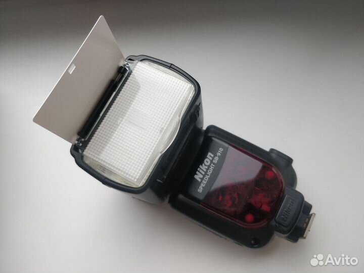 Вспышка Nikon Speedlight SB-910