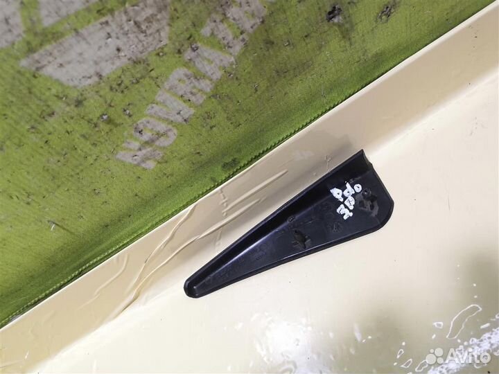 Накладка двери задней правой Фольксваген Поло