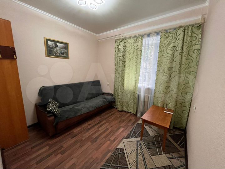 2-к. квартира, 40 м², 1/5 эт.