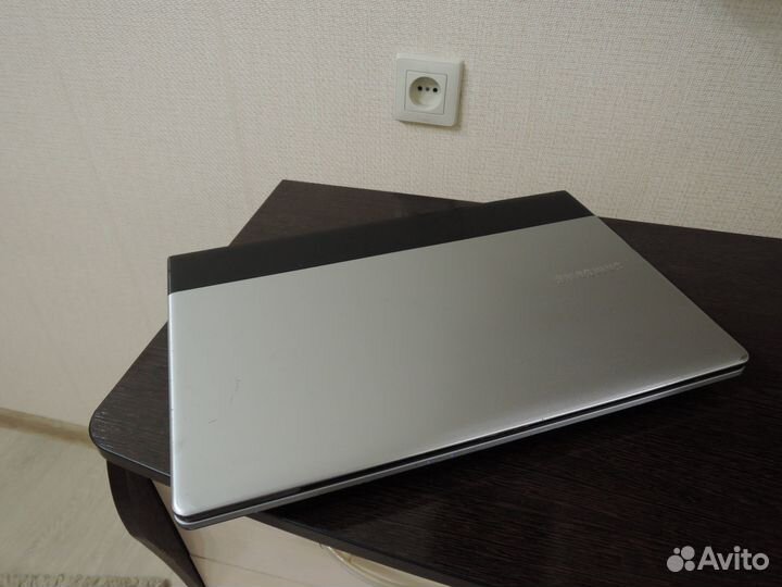 Мощный 17.3
