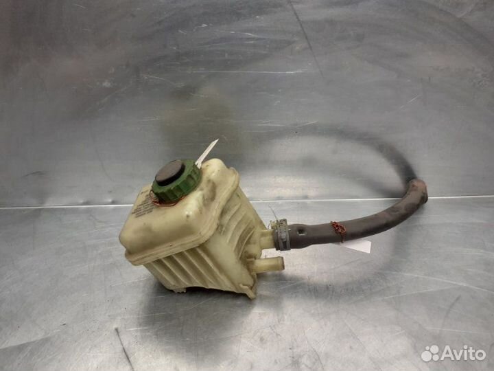 Бачок гидроусилителя Vw Touareg 2002-201