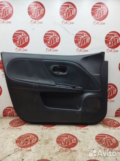 Обшивка двери передней левой Nissan Note E11