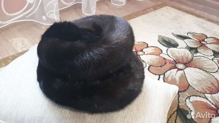 Шапка норковая женская