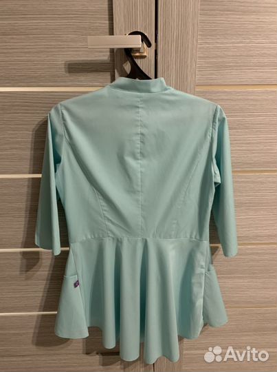 Медицинский костюм женский фирмы Лечи Красиво