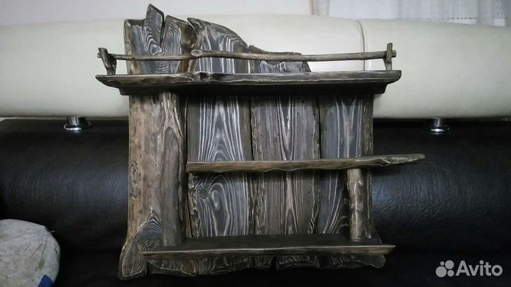 Полка настенная, массив дерева, под старину