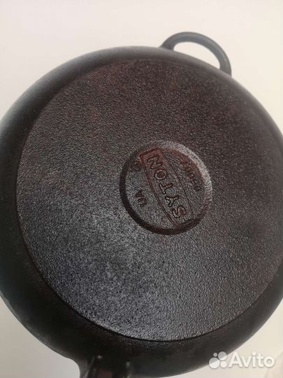 Чугунная сковорода syton