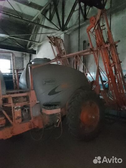 Опрыскиватель