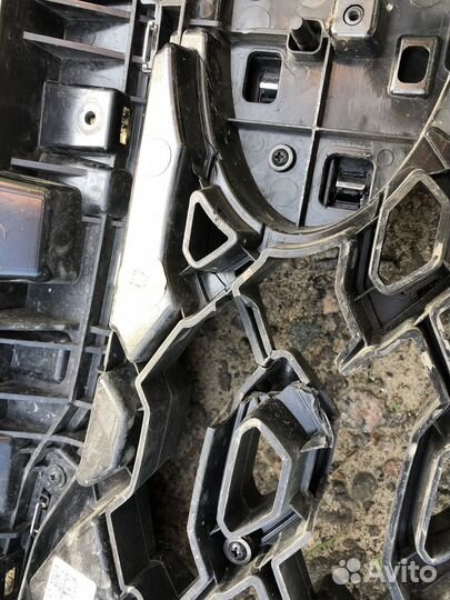 Решетка радиатора Kia Sorento 4 2020