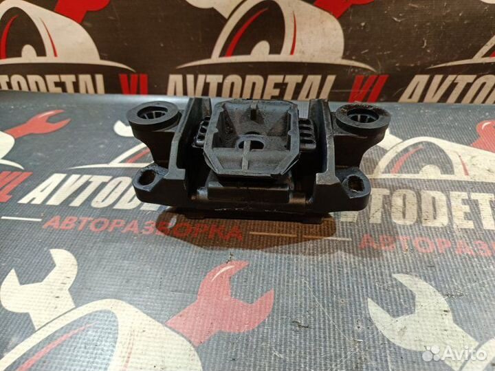 Опора АКПП передняя левая Ford Mondeo 3 хэтчбек