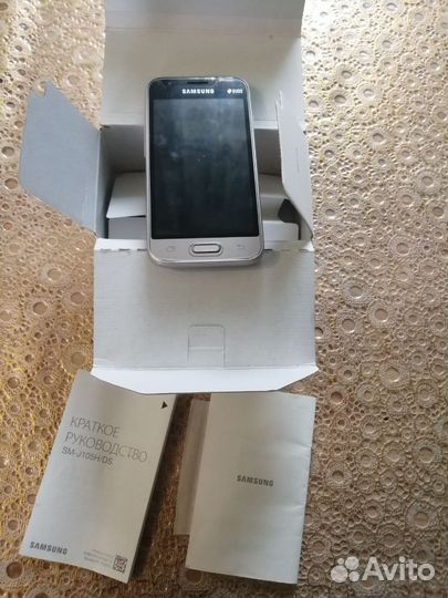 Samsung Galaxy J1 Mini SM-J105H, 8 гб