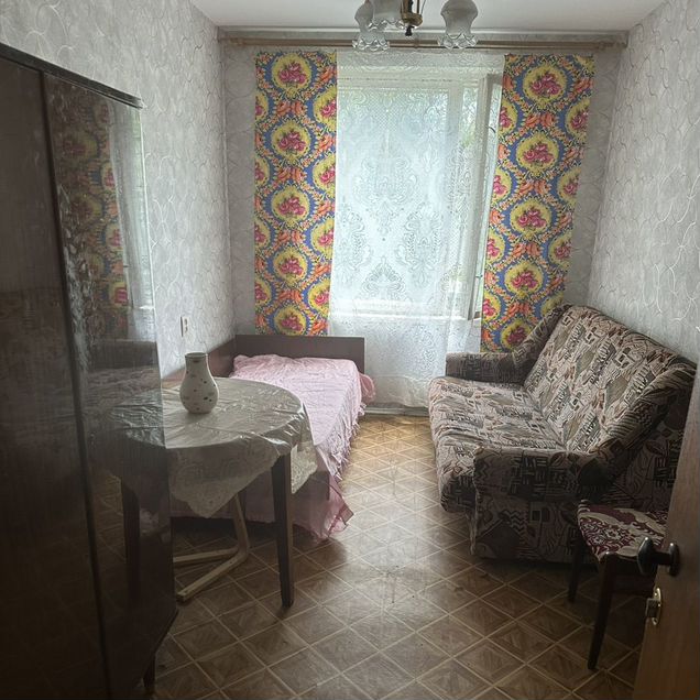 Комната 11 м² в 3-к., 3/9 эт.