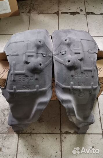 Подкрылок задний правый Mazda 3 BL седан