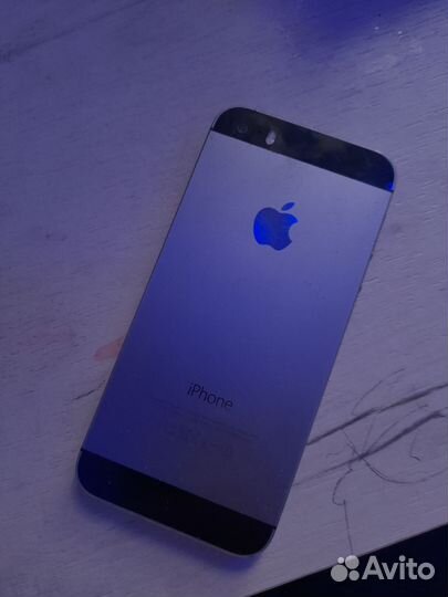 Мобильные телефоны бу iPhone 5s
