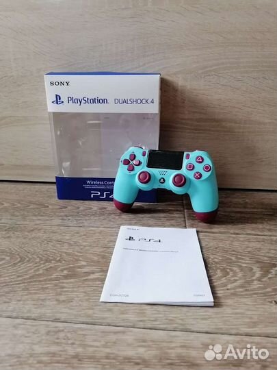 Джойстик на PS4 (бирюзовый)