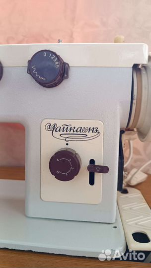 Швейная машина Чайка 143