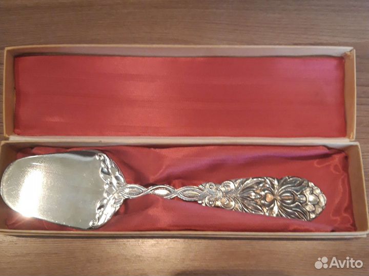 Лопатка для торта мельхиор