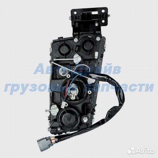 Фара ксенон Вольво Фш12 Фм12 правая