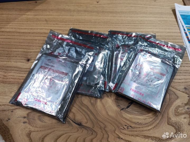 Жесткий диск Toshiba sata-III 1Tb hdwl110uzsva