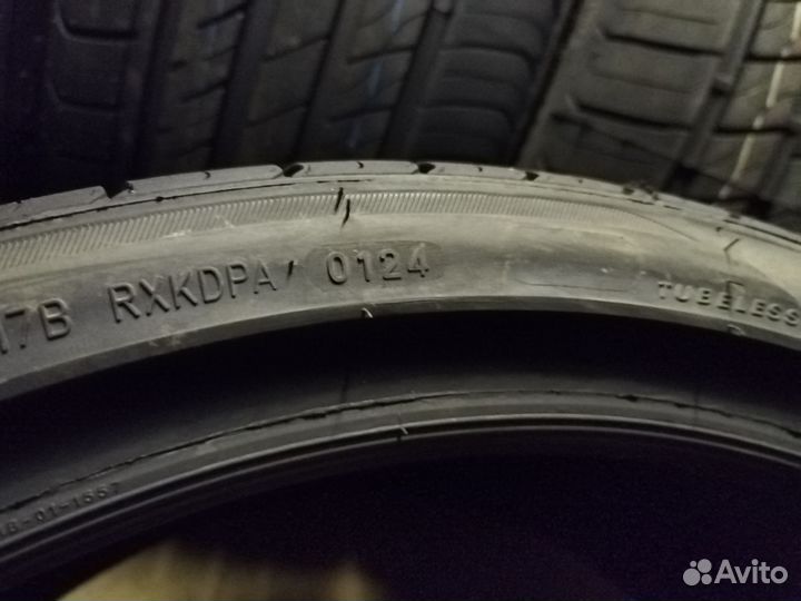 Grenlander L-Zeal56 245/35 R20 и 275/30 R20 97W