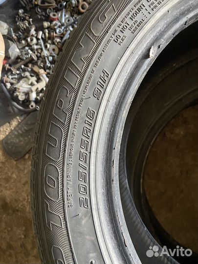 Dunlop SP Touring T1 205/55 R16